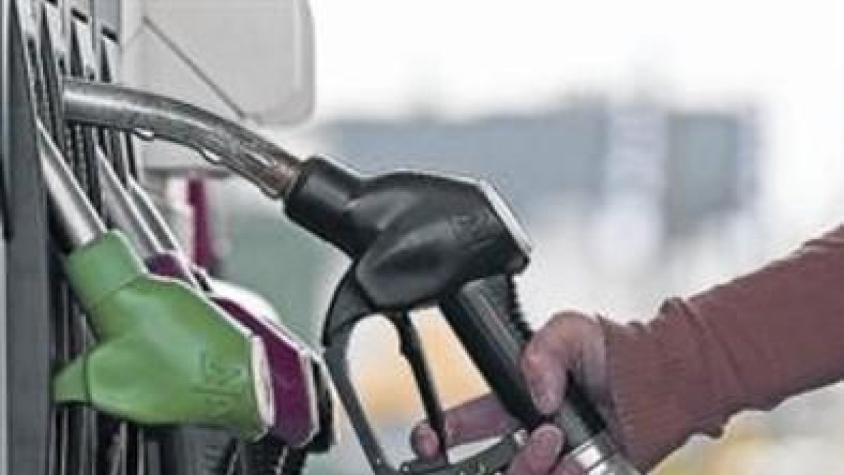 Surtidor de una gasolinera. HDS