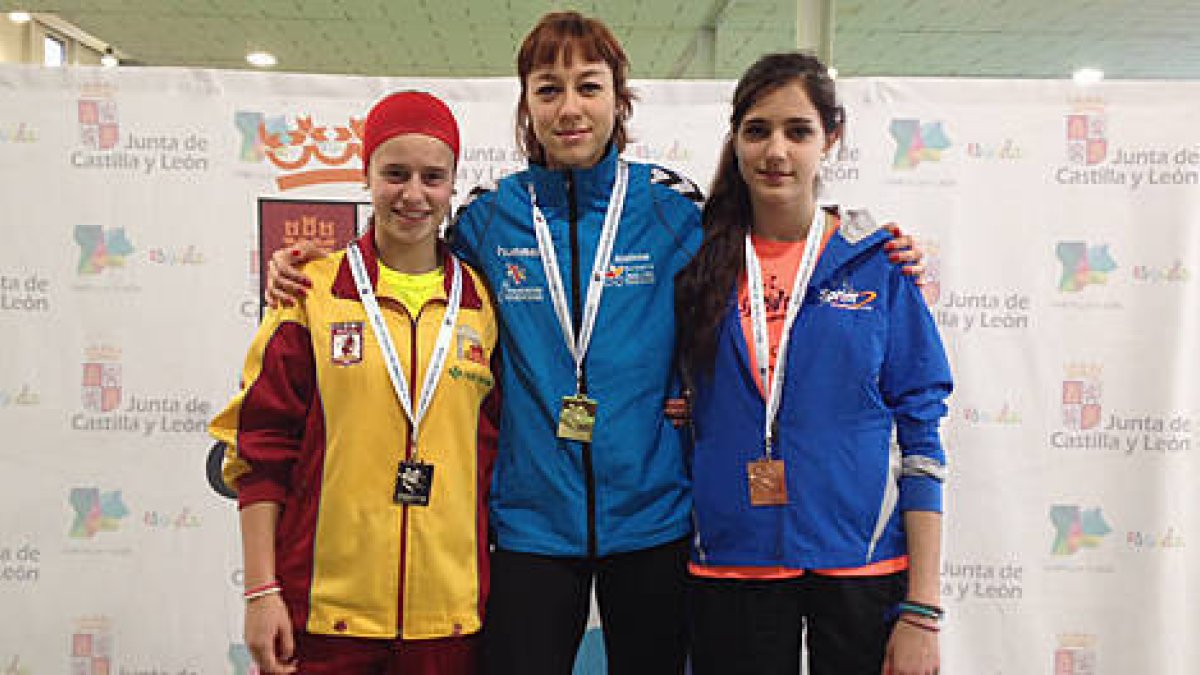 Raquel Álvarez fue oro en altura y en longitud. / Caep Soria-
