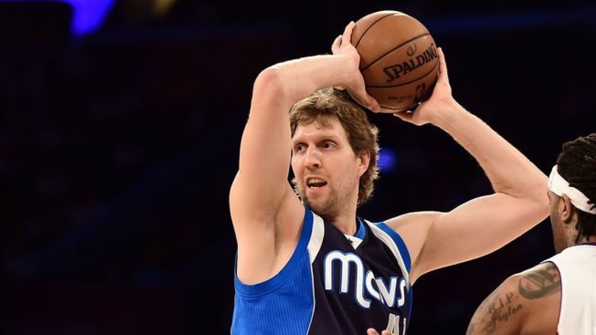Nowitzki, en su último partido.-AFP