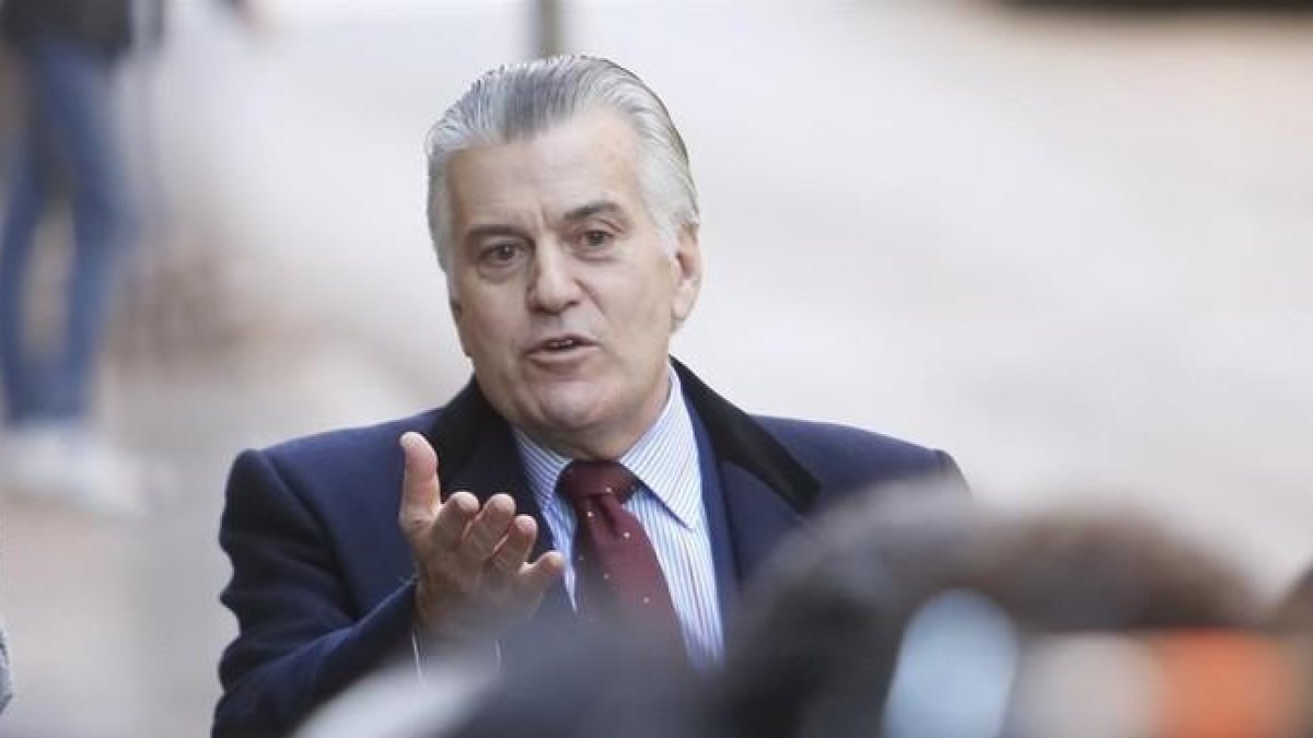 Luis Bárcenas-AGUSTÍN CATALÁN