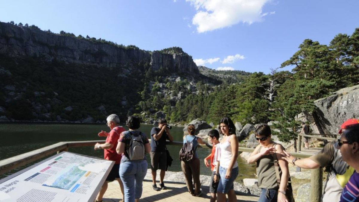 El turismo sigue llegando a Soria.-Valentín Guisande