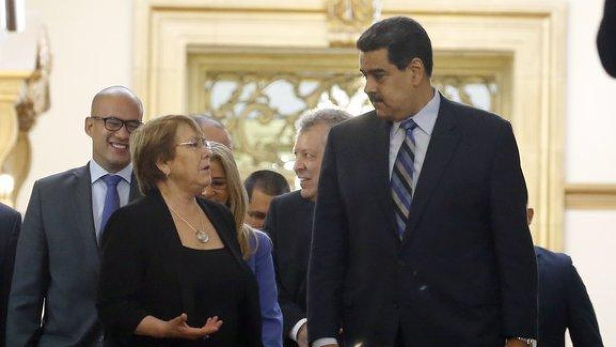 Bachelet se reunió el viernes 21 con Maduro en Caracas.-