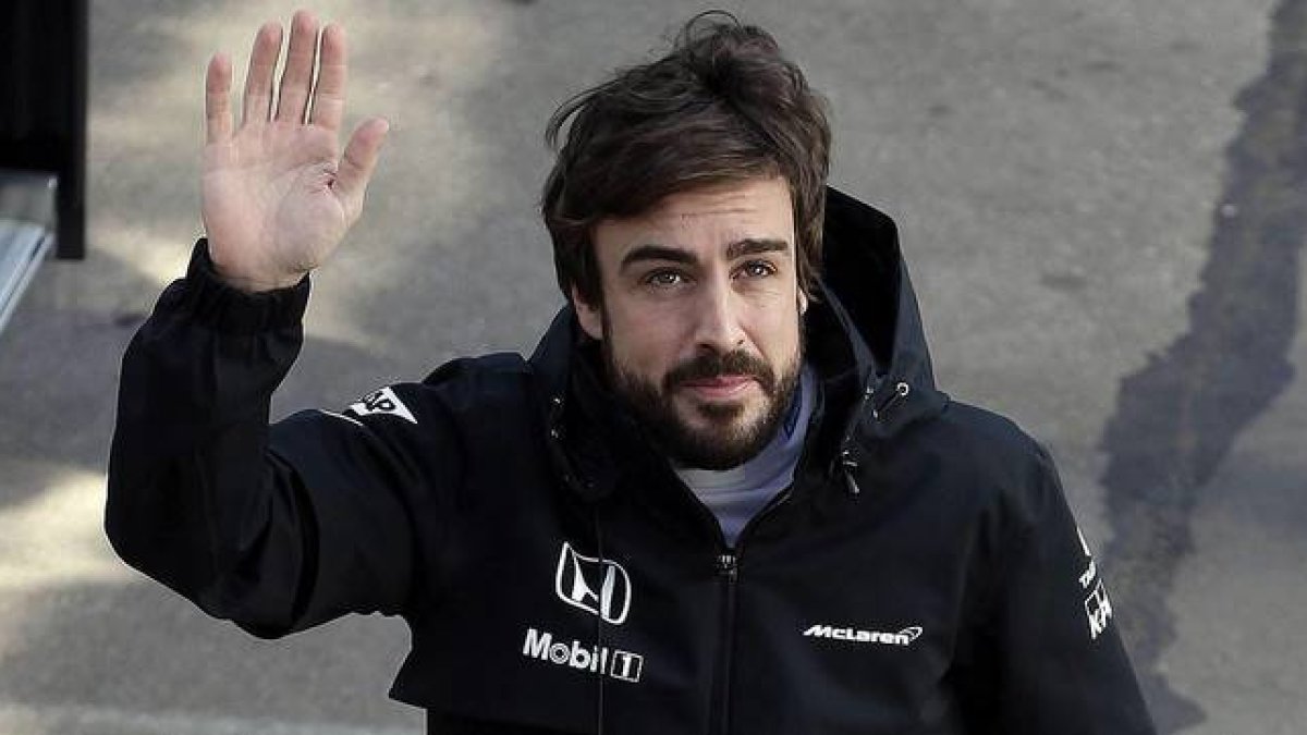 Fernando Alonso, en Montmeló, el pasado 20 de febrero, dos días antes de sufrir el accidente en el Circuit de Catalunya.-Foto:  EFE / ALBERTO ESTÉVEZ