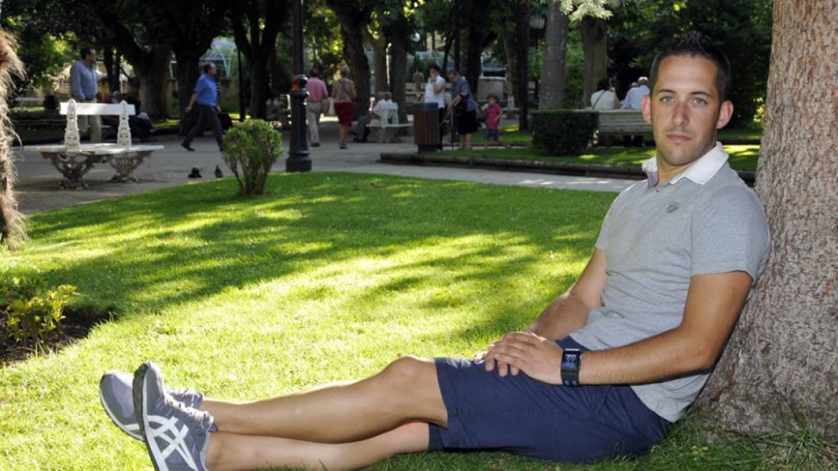 El técnico soriano de voleibol, Álvaro Martín.-VALENTÍN GUISANDE