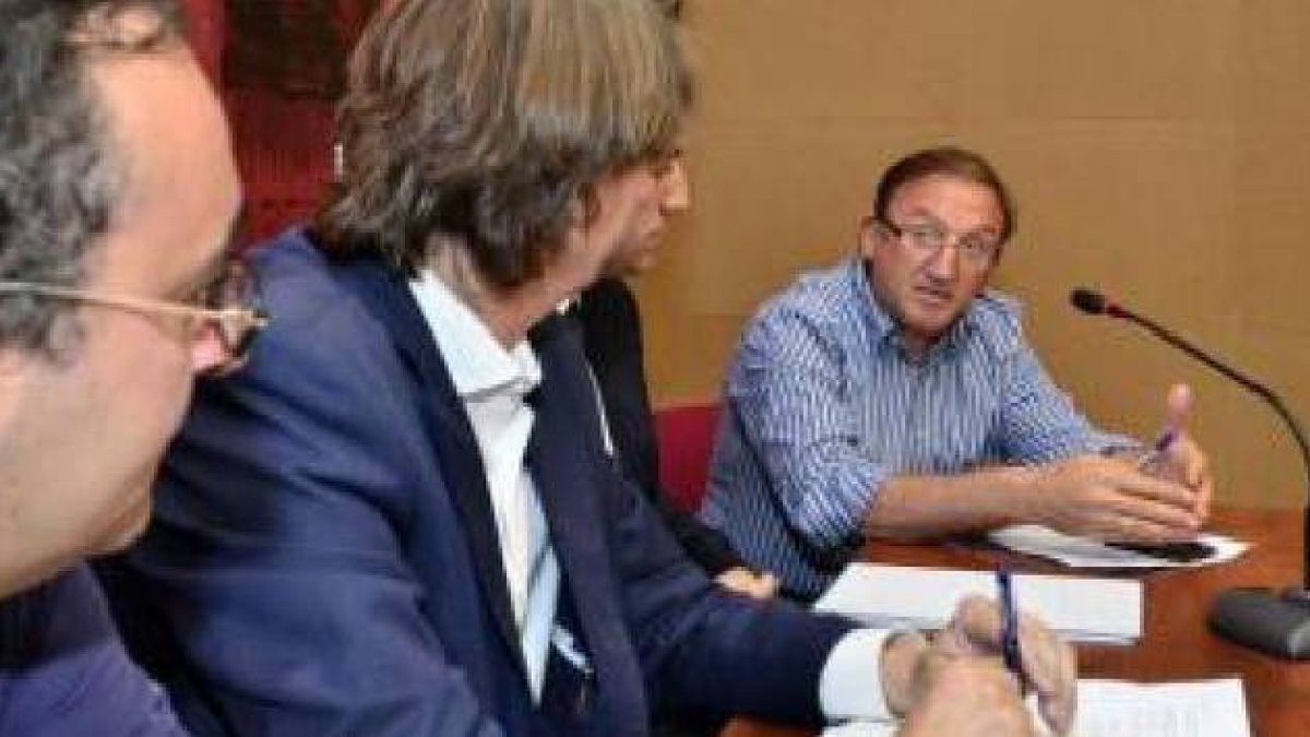Ignacio Cabrerizo, Carlos Martínez Mínguez, Javier Ovalle y Francisco Rubio.-