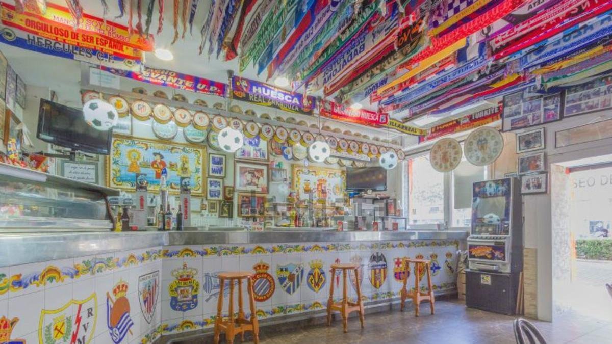 El bar de Manolo-IDEALISTA