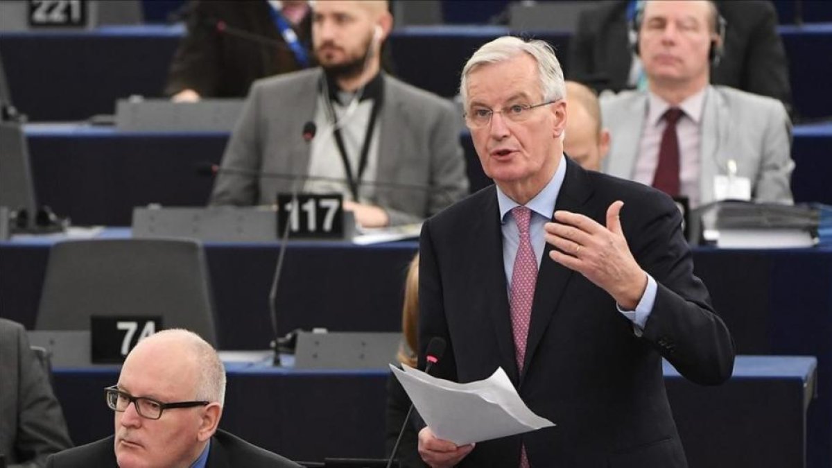 El negociador de la UE, Michel Barnier, durante su intervención en el Parlamento Europeo.-/ FREDERICK FLORIN / AFP