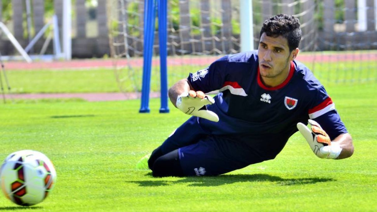 Munir, en un entrenamiento, es duda para el domingo.-Álvaro Martínez