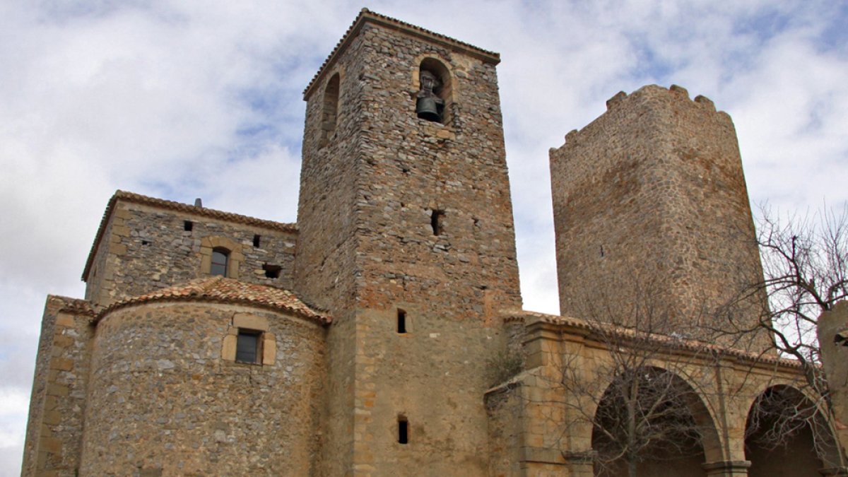 Iglesia en Hinojosa del Campo.-HDS