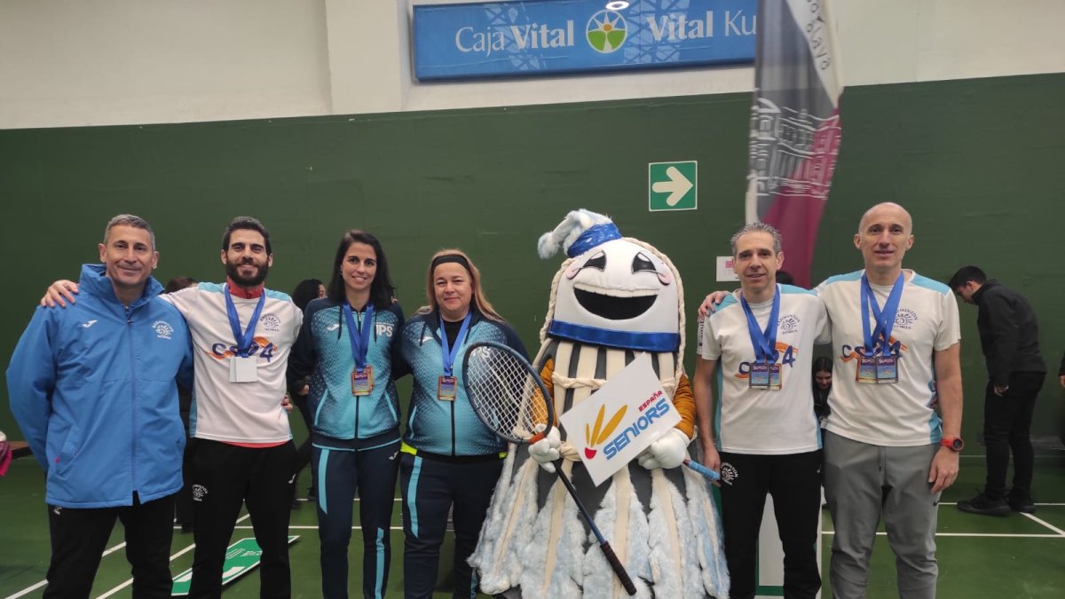 Los jugadores sorianos que compitieron en el Máster senior de Vitoria. HDS