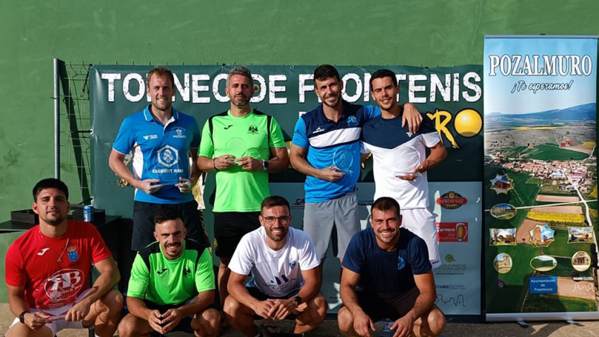 Las cuatro primeras parejas clasificadas en el Torneo de frontenis de Pozalmuro. HDS