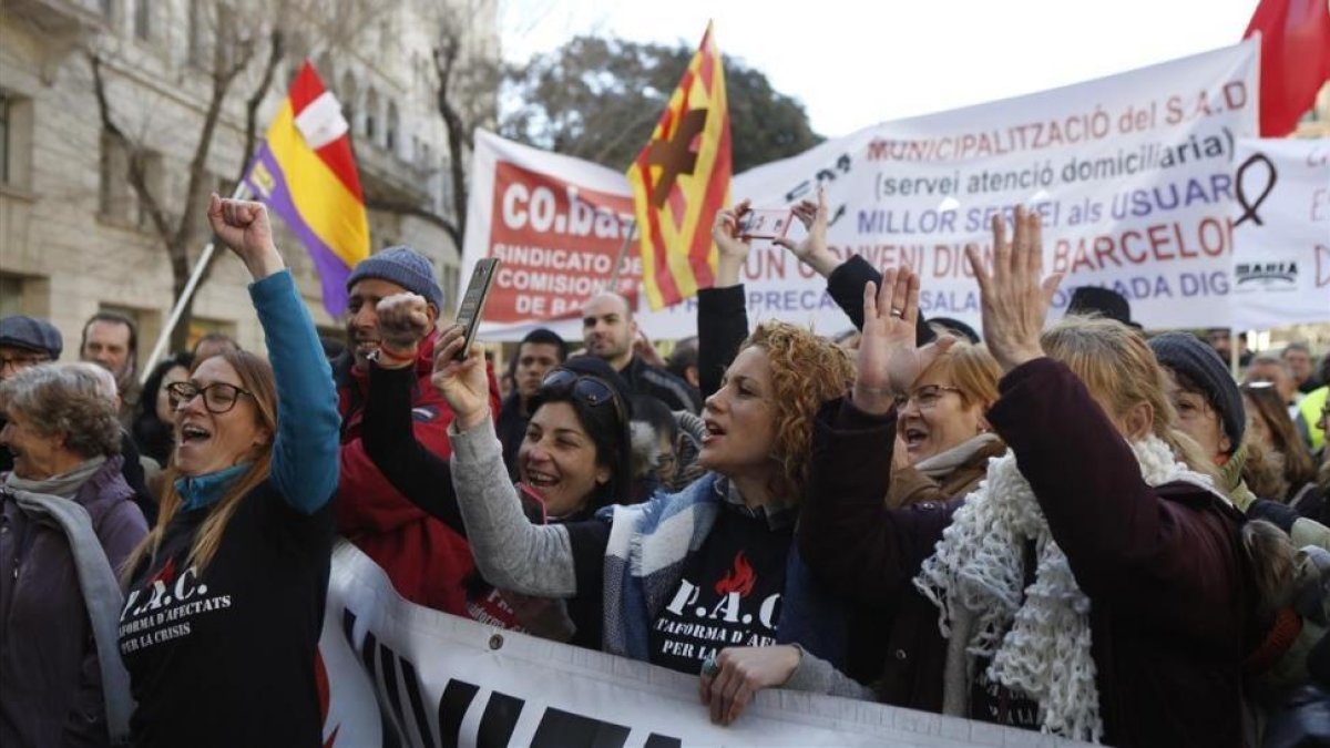 Manifestación en Barcelona contra la reforma laboral de la coordinadora CICLO.-ALBERT BERTRAN