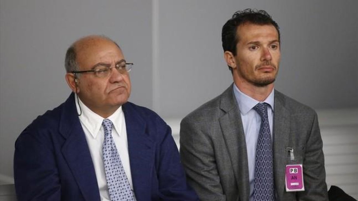 El expresidente de la CEOE y de Confederacion Empresarial de Madrid, Gerardo Diaz Ferran, junto al ultimo director de Viajes Marsans, Ivan Losada, comparecen ante la Audiencia Nacional.-ZIPI POOL