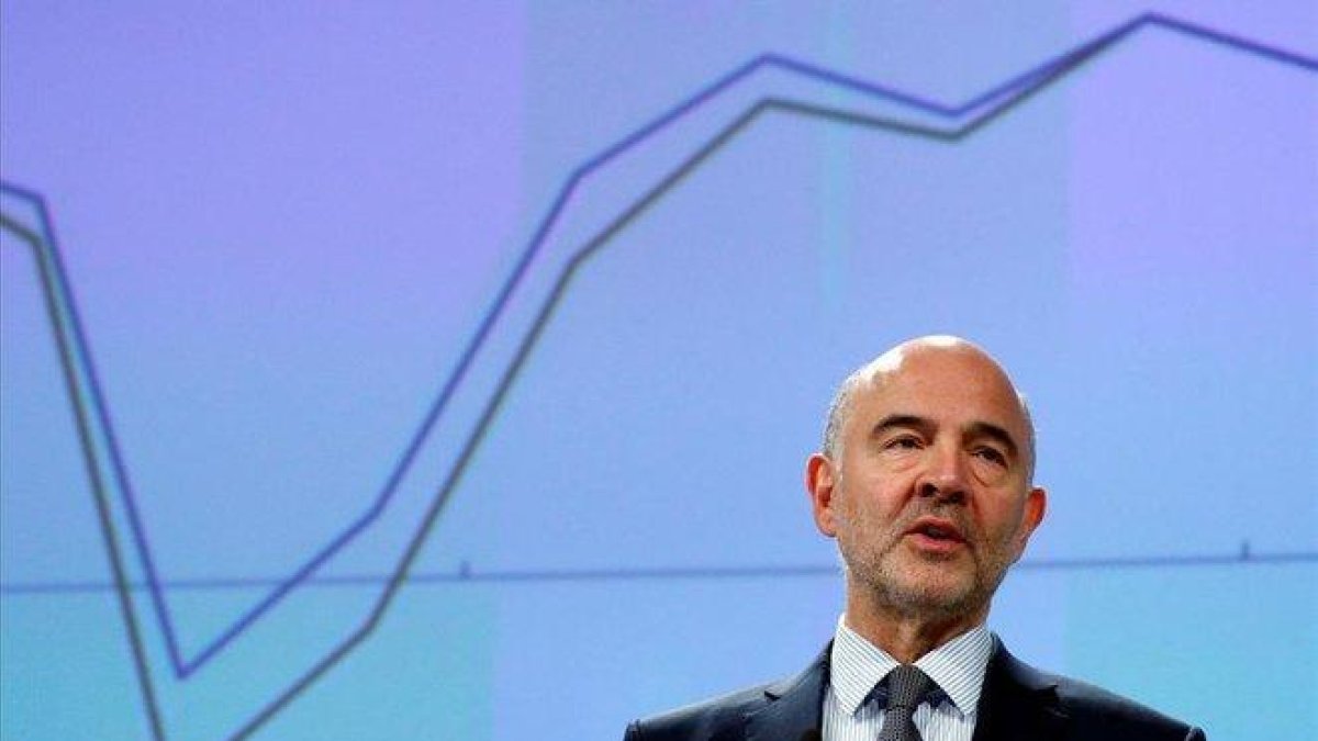 Pierre Moscovici, comisario europeo de Asuntos Económicos.-FRANÇOIS LENOIR (REUTERS)