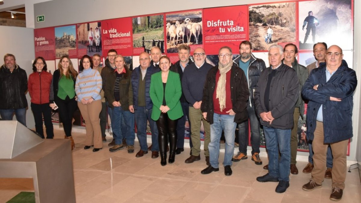 Reunión del patronato de la Fuentona de Muriel y el Sabinar de Calatañazor. HDS