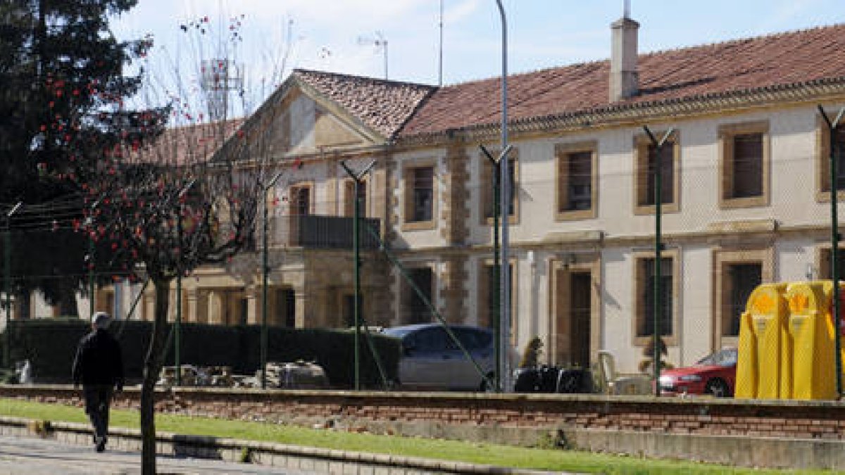 Instalaciones del actual centro penitenciario en la calle Las Casas. / V. G.-