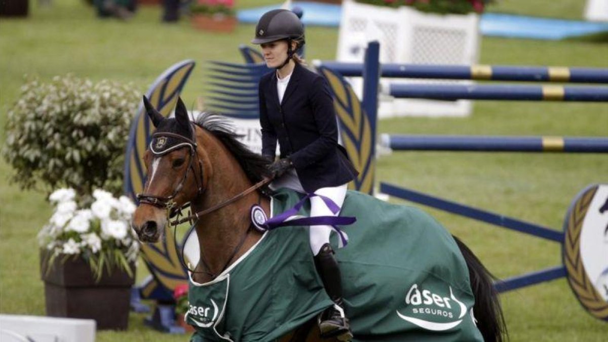 Marta Ortega, en la ultima jornada del Concurso de Saltos Internacional de Madrid en el Club de Campo Villa de Madrid, en mayo del 2015.-EFE / VÍCTOR LERENA