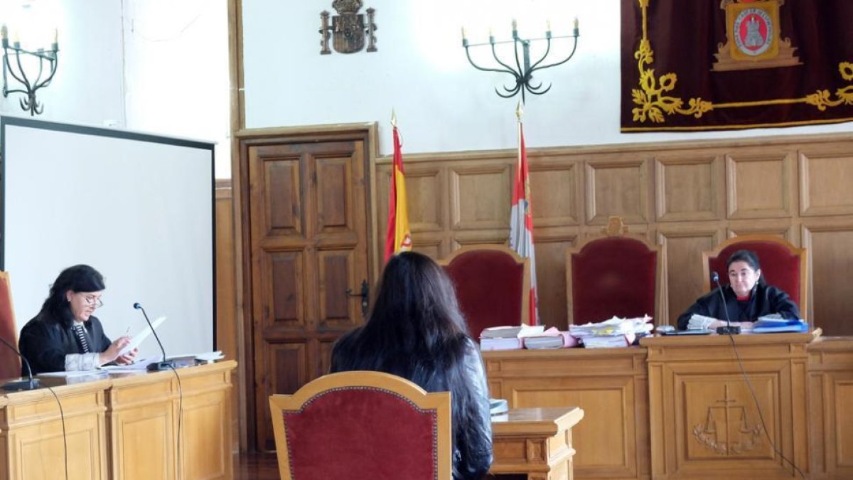 Juicio por falsedad documental y pertenencia a grupo criminal-Luis Ángel Tejedor