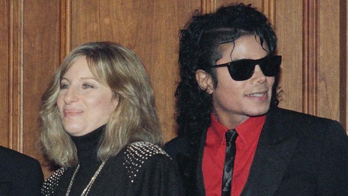 Barbra Streisand y Michael Jackson, en una imagen de 1986.-AP / MARK AVERY