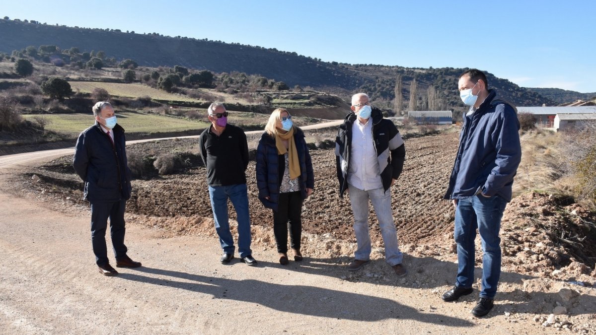 Visita de Yolanda de Gregorio a la concentración parcelaria de Fuentegelmes en otoño del pasado año. HDS