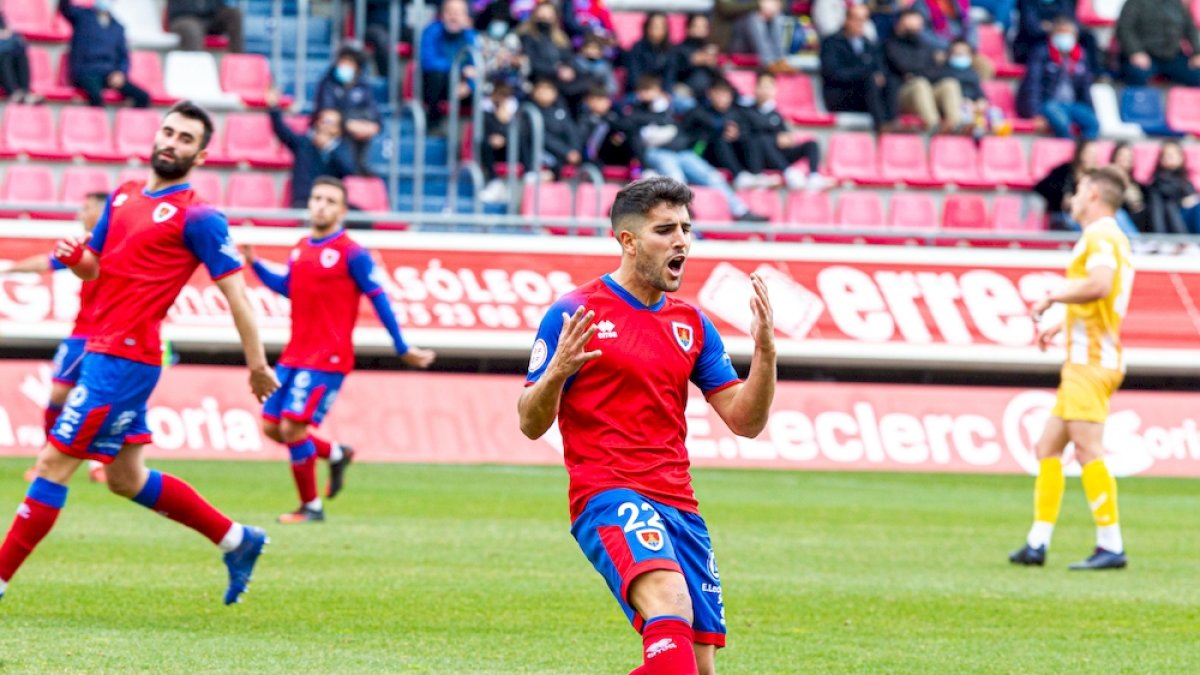 El Numancia cierra marzo con malas sensaciones de juego e insuficientes resultados. MARIO TEJEDOR