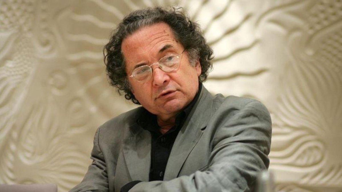 El escritor argentino Ricardo Piglia, en Barcelona en el 2007.-SAMUEL ARANDA