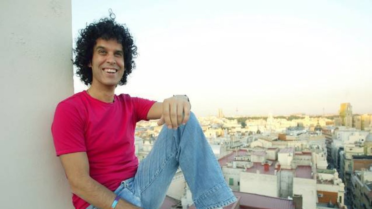 Pedro Zerolo, en la terraza del Hotel Senator de Madrid, en julio del 2005.-Foto: DAVID CASTRO
