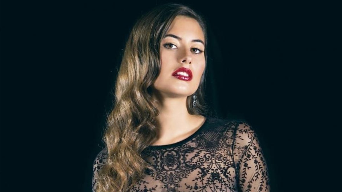 Vanesa Gil, en la portada de 'Interviú'.-