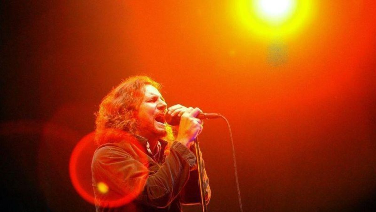 Eddie Vedder, en el concierto de Pearl Jam en Badalona del 2006.-MAITE CRUZ