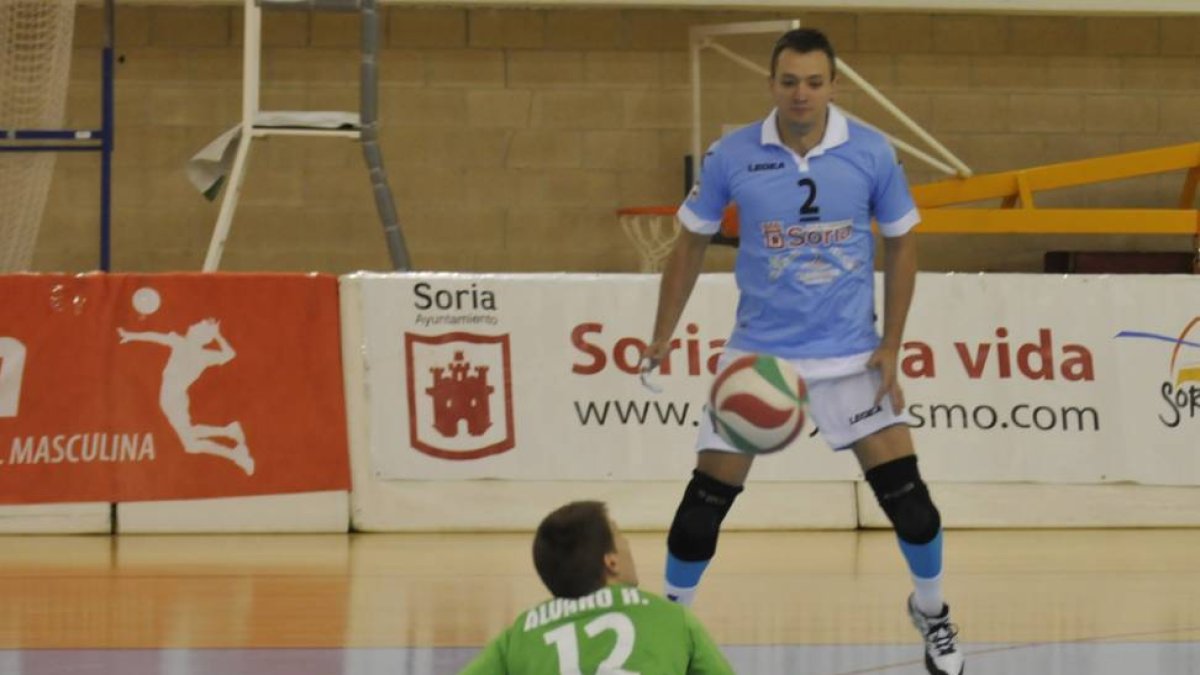 El opuesto del C.V. Río Duero San José, Manu Salvador.-VALENTÍN GUISANDE
