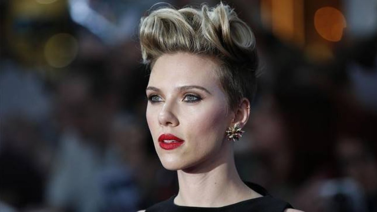 Scarlett Johansson, en el estreno del filme 'Los vengadores 2' , que tuvo lugar en Londres el pasado 21 de abril.-Foto:   AP / JUSTIN TALLIS