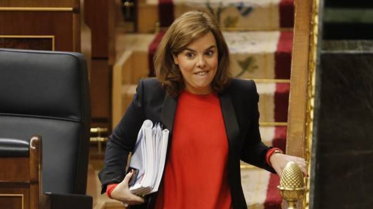 La vicepresidenta del Gobierno, Soraya Sáenz de Santamaría, en el Congreso este miércoles.-Foto: AGUSTÍN CATALAN