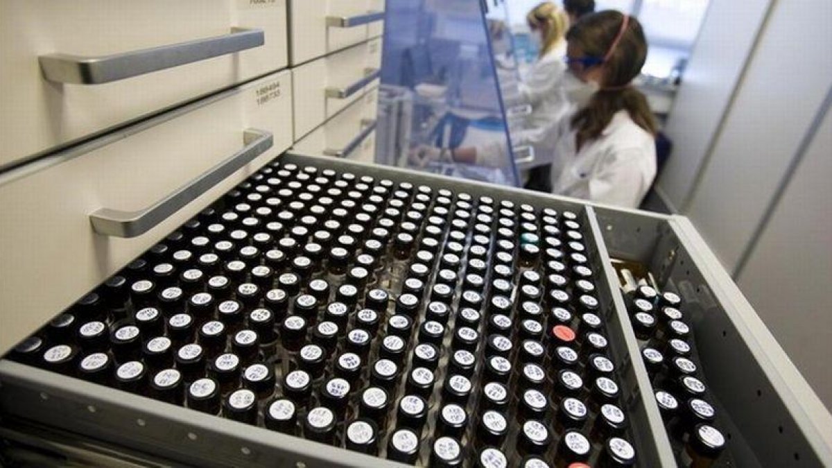 Instalaciones de un laboratorio farmacéutico de Almirall en Sant Feliu de Llobregat.-FERRAN NADEU