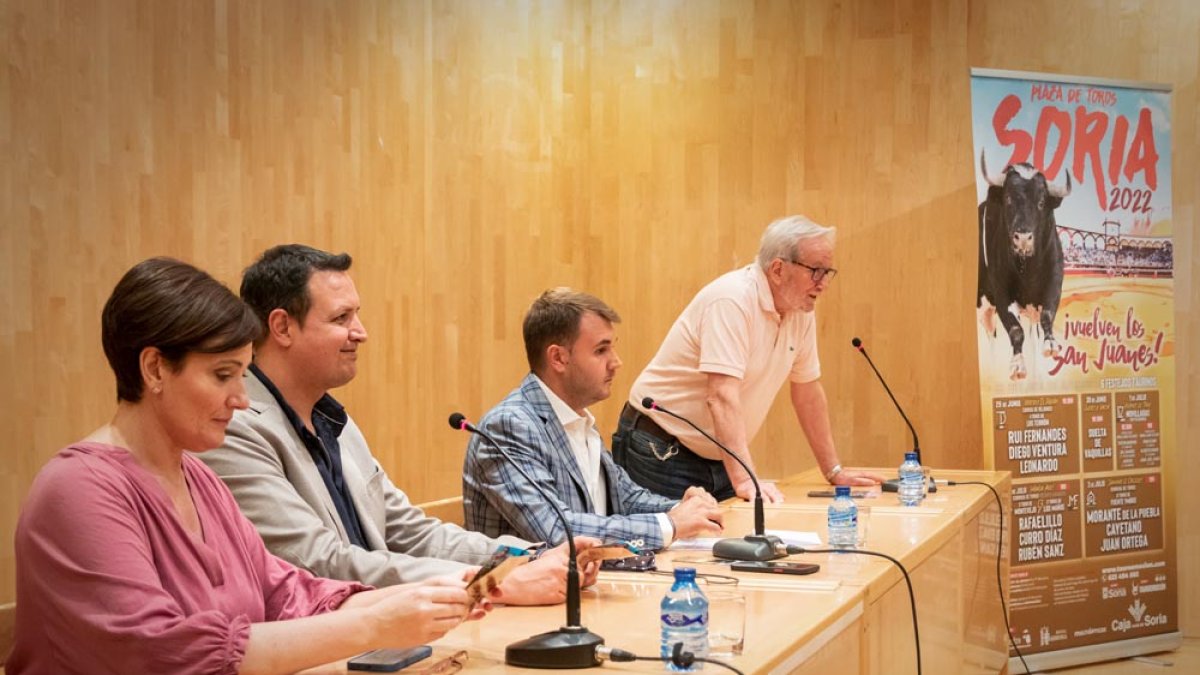 Presentación de la feria de San Juan, ayer. GONZALO MONTESEGURO
