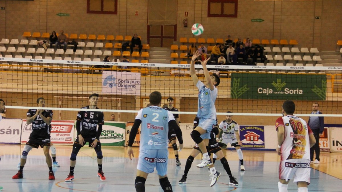 Lucas Lorente en el encuentro del pasado sábado ante Pamesa Teruel. HDS