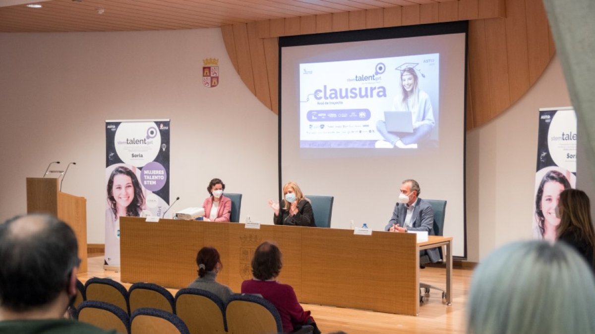 Clausura del STEM Talent Girl en Soria en su anterior edición. GONZALO MONTESEGURO
