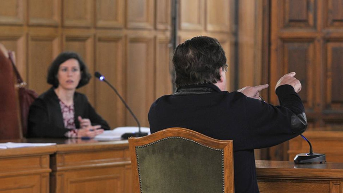 Juan Antonio García Molina testifica en el juicio del pasado viernes.-VALENTÍN GUISANDE