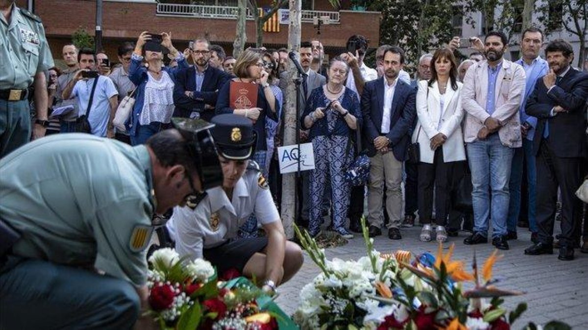 Homenaje a las víctimas del atentado de Hipercor en Barcelona.-EL PERIÓDICO