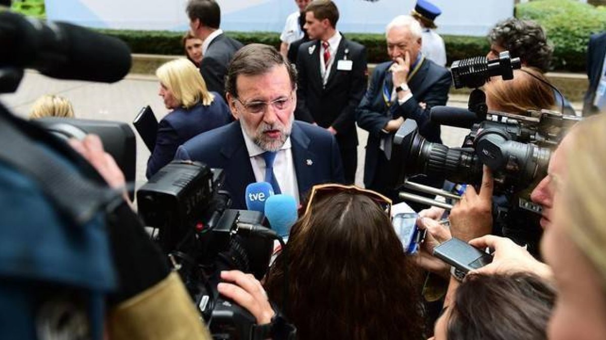 El presidente del Gobierno, Mariano Rajoy, este miércoles a su llegada a Bruselas.-Foto:   AFP / EMMANUEL DUNAND