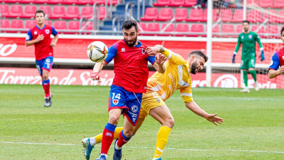 El Numancia necesita los goles Lupu para volver a ganar tras los tres últimos empates. MARIO TEJEDOR