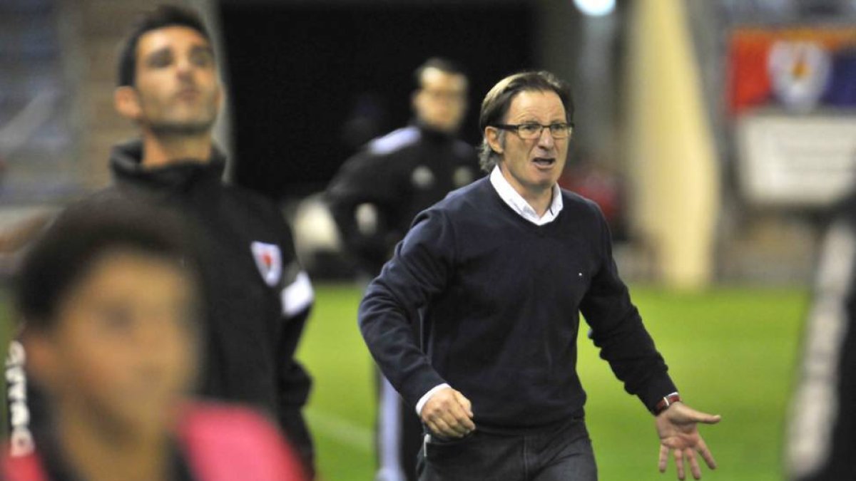 El técnico del Numancia, Juan Antonio Anquela.-DIEGO MAYOR