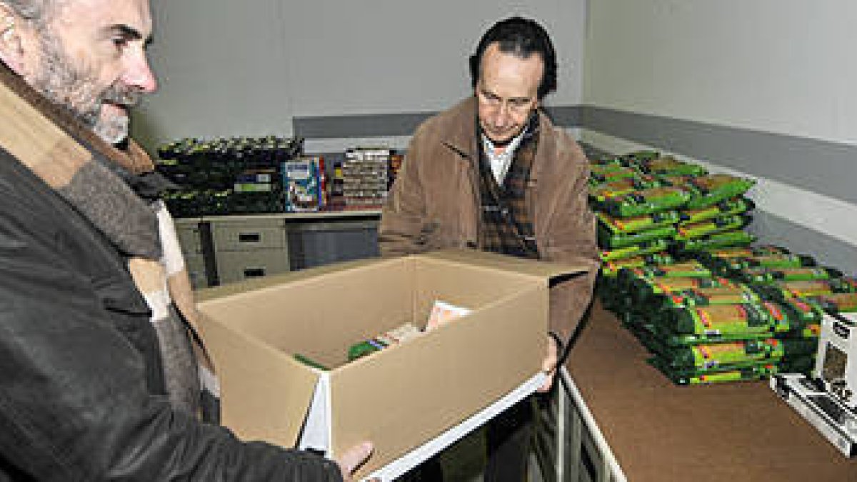 Banco de Alimentos. VALENTÍN GUISANDE-