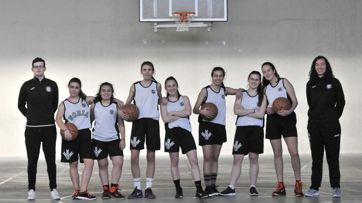 Parte del equipo sénior femenino del CSB.-VALENTÍN GUISANDE