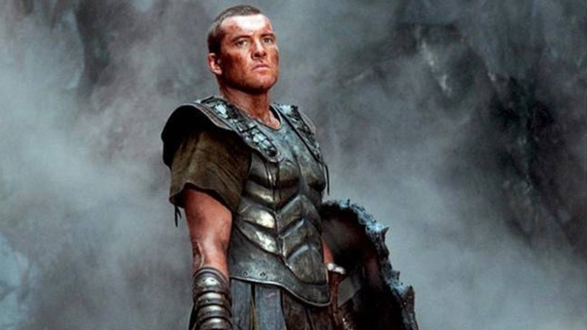 Sam Worthington interpreta al semidios Perseo en 'Furia de titanes'.-