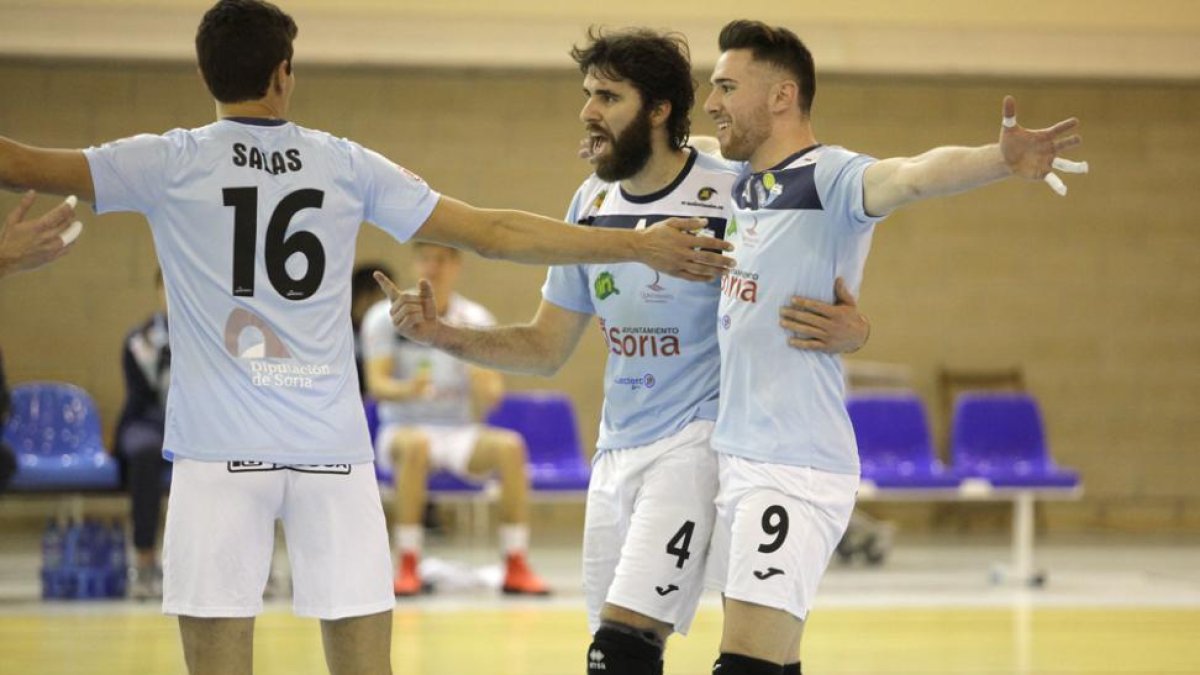 El entrenador del Río Duero Manuel Sevillano.-María Ferrer