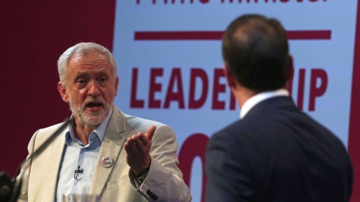 Debate entre Corbyn y Smith.-GEOFF CADDICK / AFP