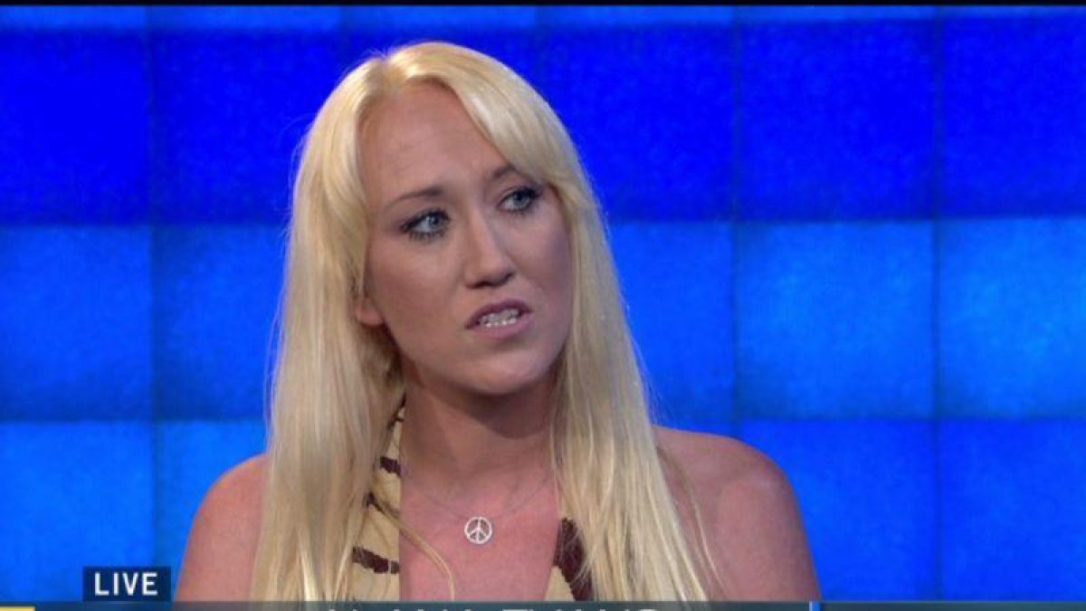 La actriz porno Alana Evans, en una aparición en la CNN.-EL PERIÓDICO