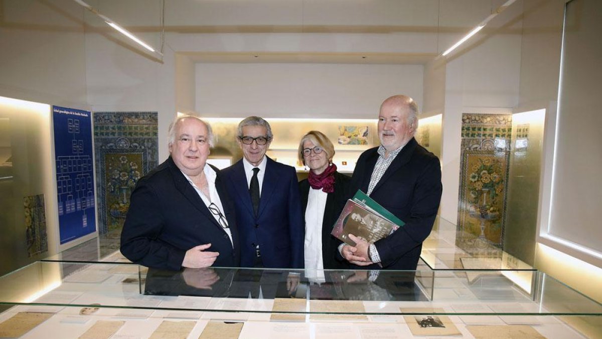 Inauguración, ayer en Sevilla, de la exposición con los manuscritos inéditos de los hermanos Machado-Fundación Unicaja