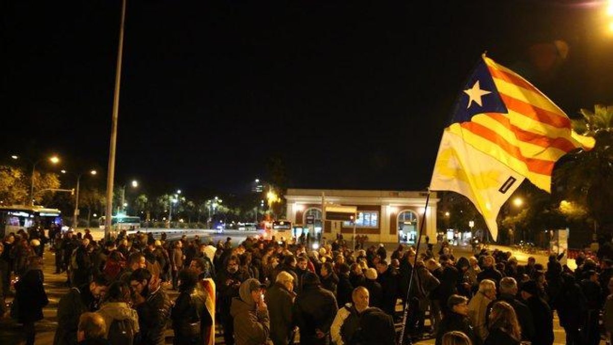 Manifestación en Meridiana con Fabra i Puig, este jueves.-ELISENDA PONS