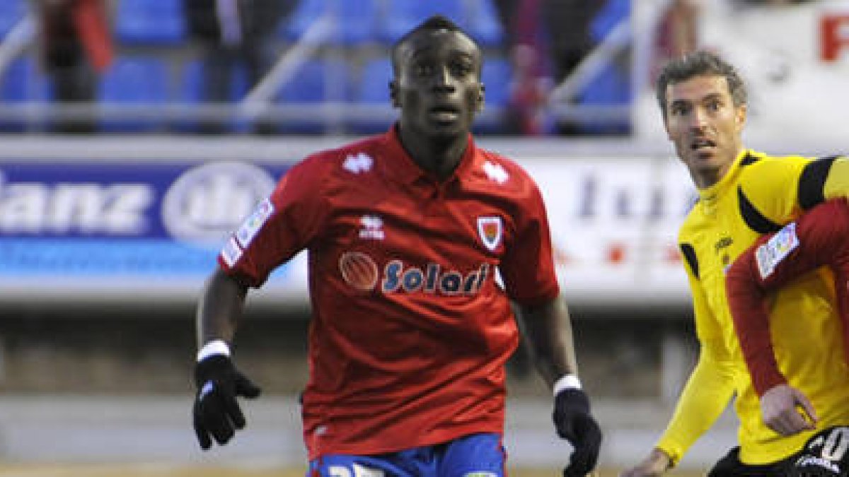 Lago Junior se lesionaba en el entrenamiento de ayer. / V. Guisande-